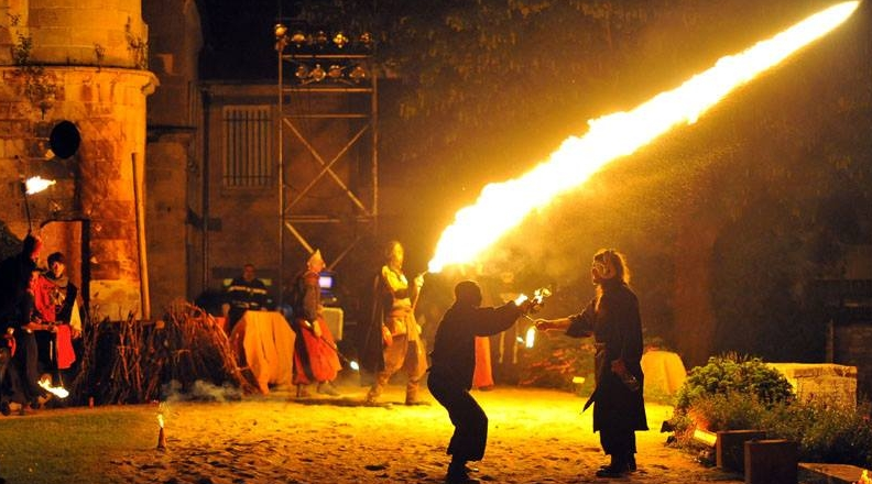 Cracheur de feu, kermesse, festival